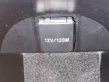 シガーソケット用の充電器が使用可能です!