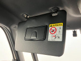 お客様にぴったりなおクルマをお選びいただけますように様々な展示車をご用意致しております!ダイハツの軽自動車だけではなく、他メーカー車やコンパクトカー・ミニバンなども数多く取り揃えております!