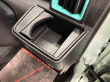 また、お車にあまり詳しくない方でも安心して立ち寄って頂けるお店作りを目指しています。中古車選びに不安があるという多くのお客様の声に応えるべく『親切・丁寧・明瞭』をキーワードにしっかりサポート致します。