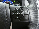 ステアリングスイッチで車両情報を切り替えて必要な情報を確認したりできます。