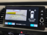 バックカメラの画像です。車庫入れの安心感がアップしますね☆