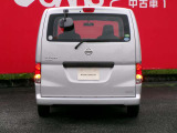 いかがでしたでしょうか!平成25年式ブリリアントシルバーのNV200バネットバンです!まずは、お問い合わせからどうぞ!