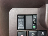 片側電動スライドドアで狭い所でも乗り降り楽々です!
