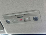 急病やあおり運転との遭遇など、緊急時には走行中でもスイッチを押すだけで、専門のオペレータに接続★警察や消防に連絡し、緊急車両の手配をサポート★ ※別途お申込みが必要になります!