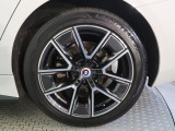 BMWならではの卓越した走りを支えるホイールと足回りです!