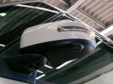 ウインカー付ドアミラーですので、対向車からの視認性を良くしてくれます!