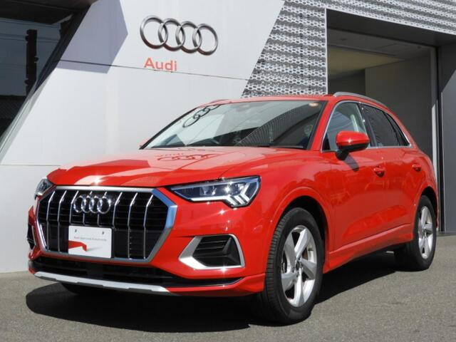 Q3 35 TFSI アドバンスド 