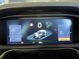 フルカラーマルチビューディスプレイです。様々な車両情報を確認頂けます。