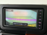 【バックモニター】駐車には欠かせないバックカメラを装備!カラーで後方をモニタリング。安全でゆとりのある駐車をサポートします。