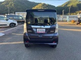 後方からもハイウェイスターらしさが際立つデザイン!
