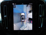 駐車時も安心の360度カメラ搭載。全方向の障害物を認識しやすく事故のリスクを軽減可能です。