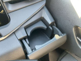 運転席用ドリンクホルダーです