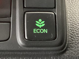 ★ECONスイッチ★ エコドライブを加速しよう!スイッチをONにすると、運転の仕方によるロスを抑え込み燃費をよくするようクルマが頑張ります(*^ー^*)燃費向上にチャレンジ♪
