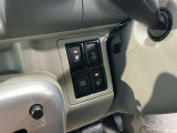 リアクーラーや運転席シートヒーターも装備していますので快適にドライブできますよ