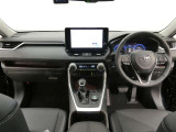 ご覧の車両以外にも多数のU-Carを展示販売しております。