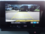 ◆【リアカメラ】が装着されています。リバースに入れるだけで映ります。後方の安全確認や、狭い駐車場での車庫入れ、雨の日や夜間など視界の悪い時に便利です。安全にバックする為には欠かせない装備です。