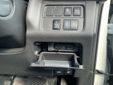 各種操作スイッチ