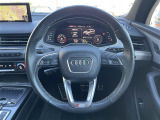 Q7  本革シート サンルーフ