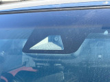 【トヨタセーフティセンス】走行中に前方の車両等を認識し、衝突しそうな時は警報とブレーキで衝突回避と被害軽減をアシスト。より安全にドライブをお楽しみいただけます。