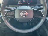 運転中も便利なステアリングスイッチ♪