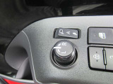 駐車時や狭い道でのすれ違い時に気を使うミラー。電動格納式ドアミラーはそんな時に便利です。