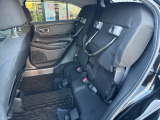 後席の座面部が跳ね上がるトールモードで背の高い荷物も積めます。