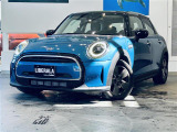 ◆LIBERALAは、輸入車選びの新たなスタイルを提案するインポート・セレクト・ブランドです。オーナー様となる方がクルマから直接感じる感性を第一にした、最良の一台との出会いをコーディネートいたします。