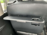 サードシート用シートバックテーブルです