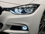 ●LEDヘッドライト:夜間走行時も良好な視界を確保し安心して運転できる高輝度LEDヘッドライトを装備!点灯速度が早く、消費電力も抑えられています。