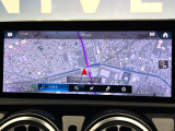 ●純正ナビ:一体感のあるナビは、高級感ある車内を演出してくれます。オーディオ機能も充実しておりますので、運転もより楽しめます♪