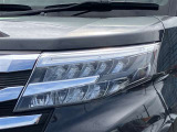 LEDヘッドライト搭載。くすみ等もなくクリアな状態です!
