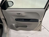 運転席ドア内側!