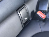 車両の詳細、ご質問につきましては、営業スタッフまでお気軽にご連絡下さいませ。遠方のお客様には実車の詳細動画送信も承ります。お問合せをお待ち致しております。