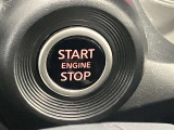 【プッシュ式エンジン】プッシュ式エンジンスタートでブレーキを踏んでボタンを押すだけでエンジン始動がスムーズ!!鍵をカバンに入れているだけでエンジンの始動が可能★とても便利な機能です