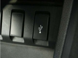 ◆USBチャージャー◆使いやすい場所に装備されています。