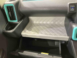 弊社では、お車を納車してからが本当のお付き合いのスタートだと思っています。お客様に頼りにされる「お店」を目指しています!