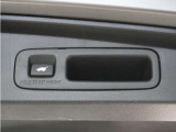 ◆パワーテールゲート◆キーや運転席のボタン、ハンズフリー機能など多彩なアクセスで自動開閉できます。