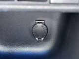 シガーソケット用の充電器が使用可能です!
