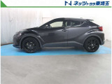 【サイド】ロングラン保証は、走行距離無制限・1年間の無料保証!約60項目・5,000部品を全国5,000箇所で保証修理が可能です!最長3年間まで保証を延長(有料)して頂く事が出来ますのでより安心です!