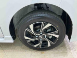 自動車保険もおまかせ下さい!保険資格をもったスタッフがお客様のニーズにあったプランをご提案させていただきます。
