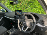 Audiのインテリアはエクステリア同様、優れたデザイン性とクオリティ、そして機能性を兼ね備えております。
