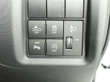 高品質カークリーニング 外装・内装、岐阜トヨペットの専門スタッフがシートもカーペットも綺麗に洗浄済み!プロの仕上げを是非ご確認ください。