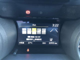 ロードサインアシスト(RSA:Road Sign Assist)**は、車載カメラで道路標識を認識し、ディスプレイなどに表示してドライバーに知らせる運転支援機能です。