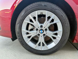 BMW純正アルミホイールです。納車時にはアルミホイールコーティングも承っております!是非ご検討下さいませ。