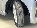 タイヤの残量は約4ミリほどです