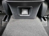 非常時やキャンプなどに役立つAC100Vコンセント付きです。