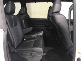 ゆとりある広々とした車内空間は、ドライブを始め買い物やレジャーなど、幅広く活躍します。一人でもみんなとでもお出かけを楽しみましょう!