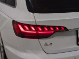 【LEDテールライト】後方車からの視認性も良く、ウインカーは、シーケンシャルを採用! アウディらしいデザインが特徴です!!