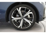 255/40R21タイヤ