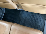 誰もが安心して選べる、安心が続く中古車でお客様のカーライフを応援します!是非店頭に足をお運びください♪